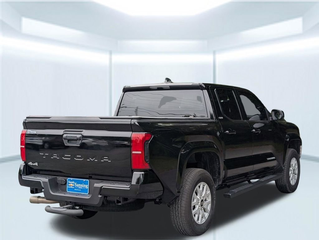 Used 2025 Toyota Tacoma SR5 AWD/4WD image 6