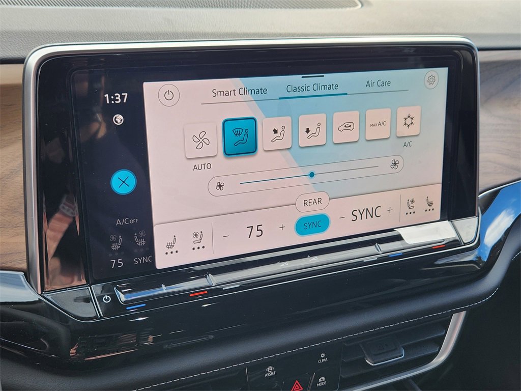 New 2026 Volkswagen Atlas SE image 12