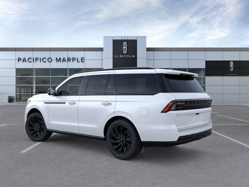 New 2026 Lincoln Navigator Reserve image 4