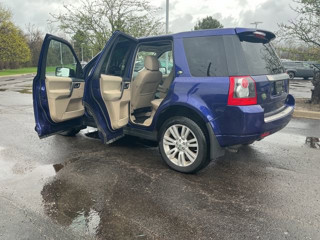 Used 2010 Land Rover LR2 HSE image 23