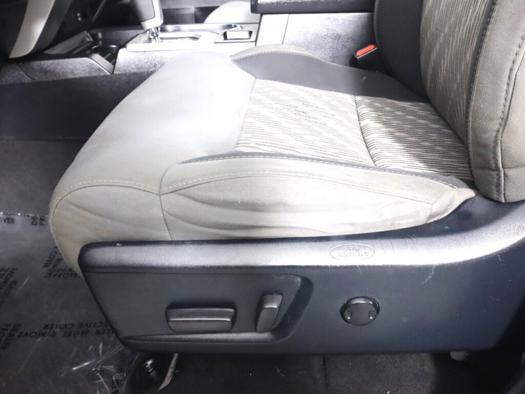 Used 2018 Toyota Tundra SR5 w/ TRD Off Road Package image 32