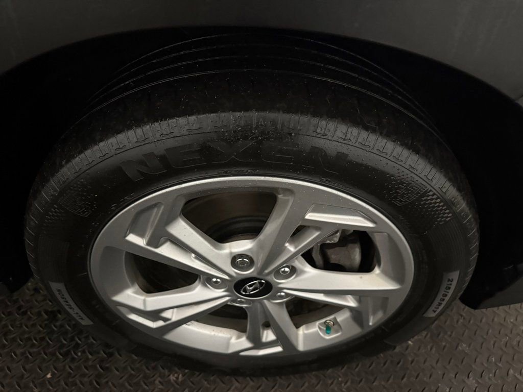 Used 2023 Hyundai Kona SEL image 15