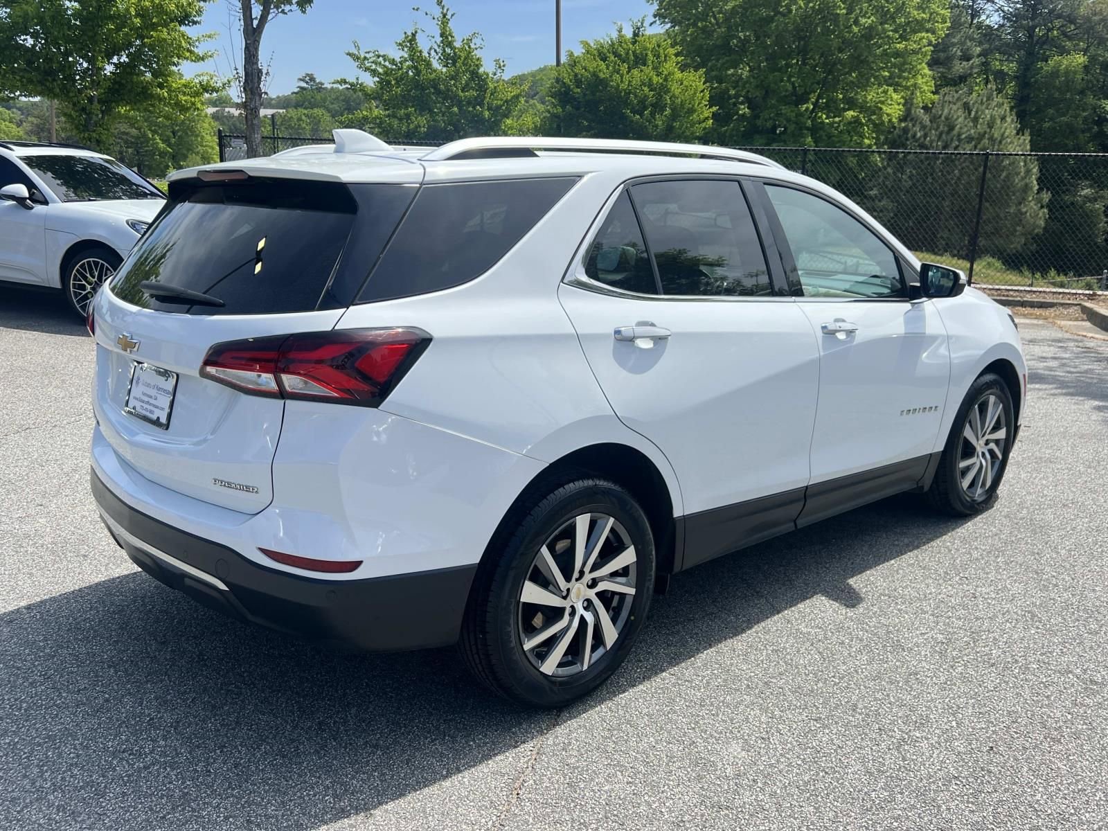 Used 2022 Chevrolet Equinox Premier image 7