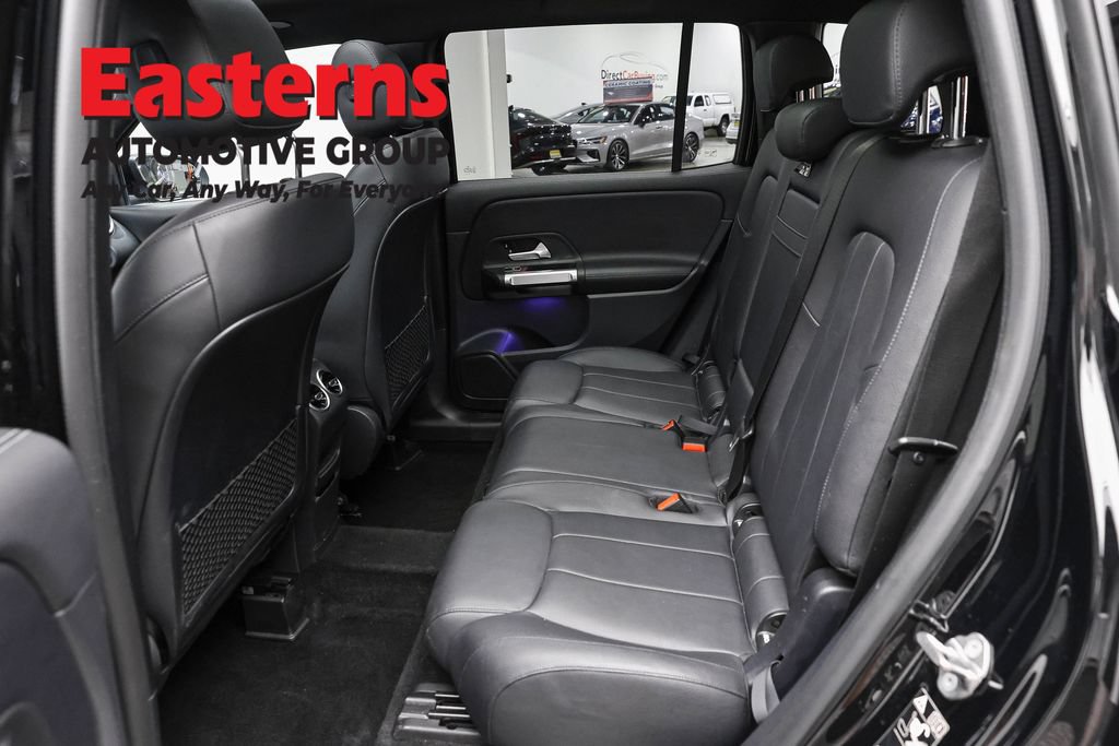 Used 2022 Mercedes-Benz GLB 250 4MATIC w/ Premium Package Lite image 22