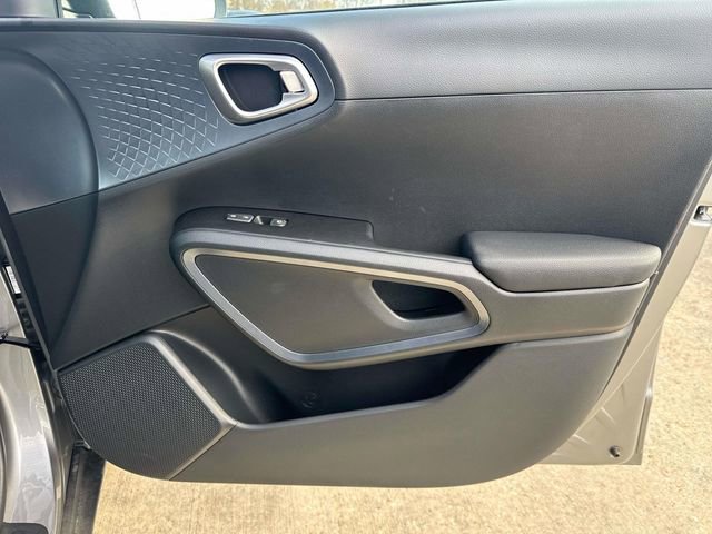 New 2025 Kia Soul EX image 15