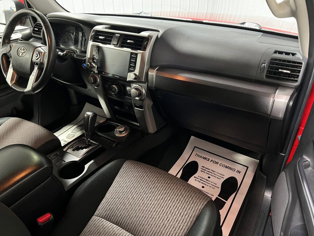 Used 2021 Toyota 4Runner SR5 image 3