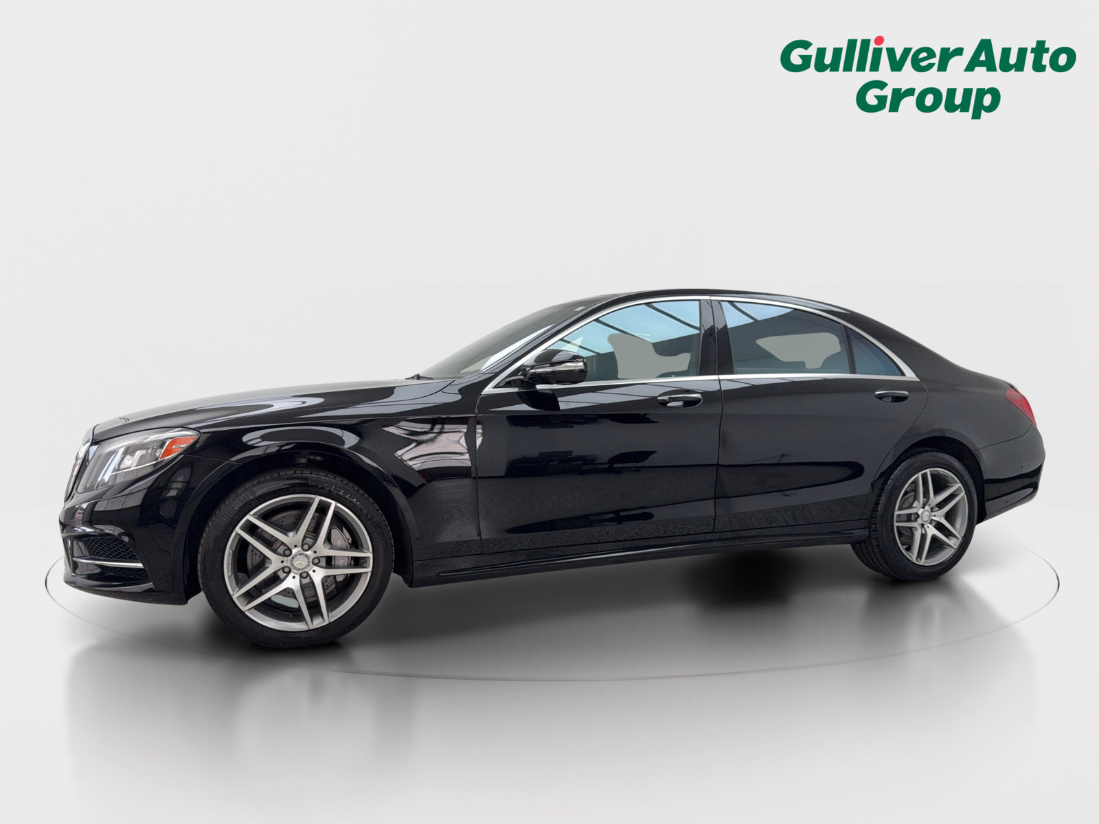 Used 2014 Mercedes-Benz S 550 Sedan w/ Sport Package image 2