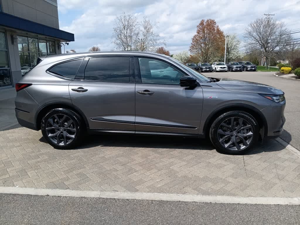 Used 2023 Acura MDX A-Spec AWD/4WD image 7
