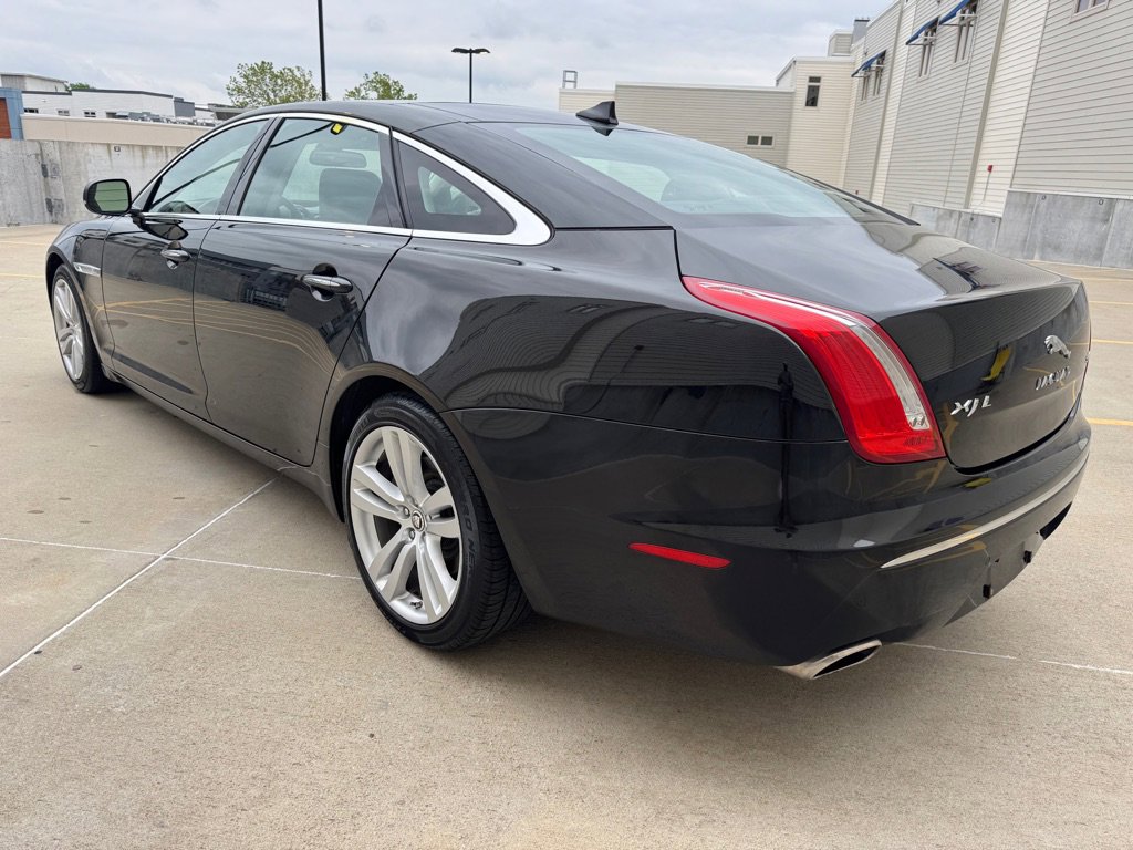 Used 2013 Jaguar XJ L Portfolio image 5