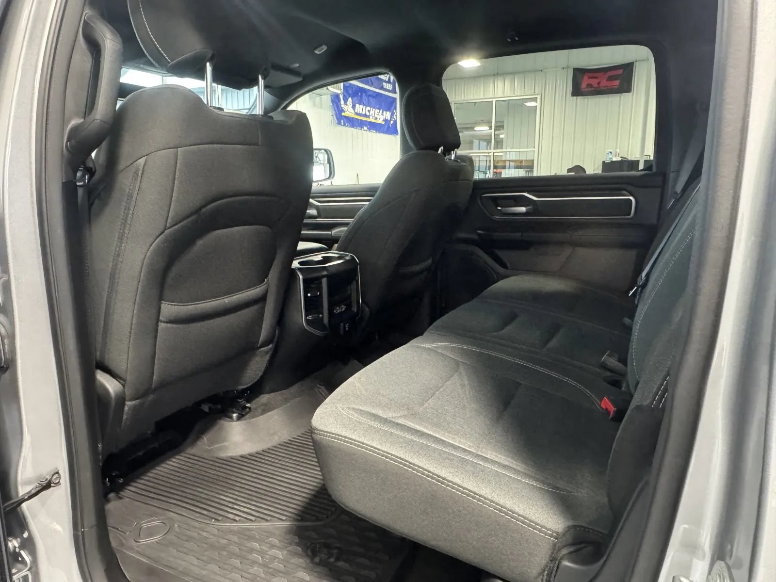 Used 2022 RAM 1500 Big Horn AWD/4WD image 12