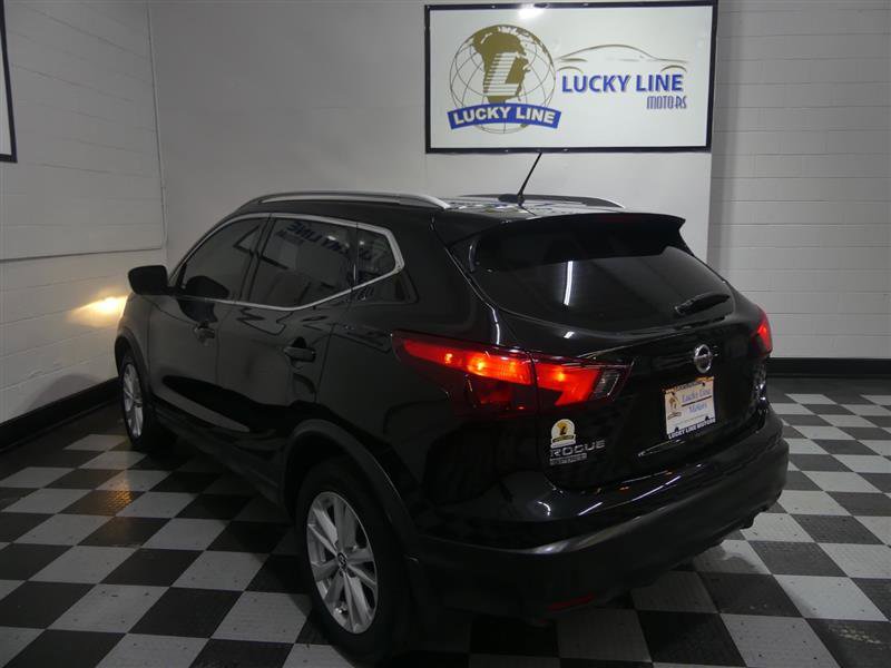 Used 2019 Nissan Rogue Sport SV image 10