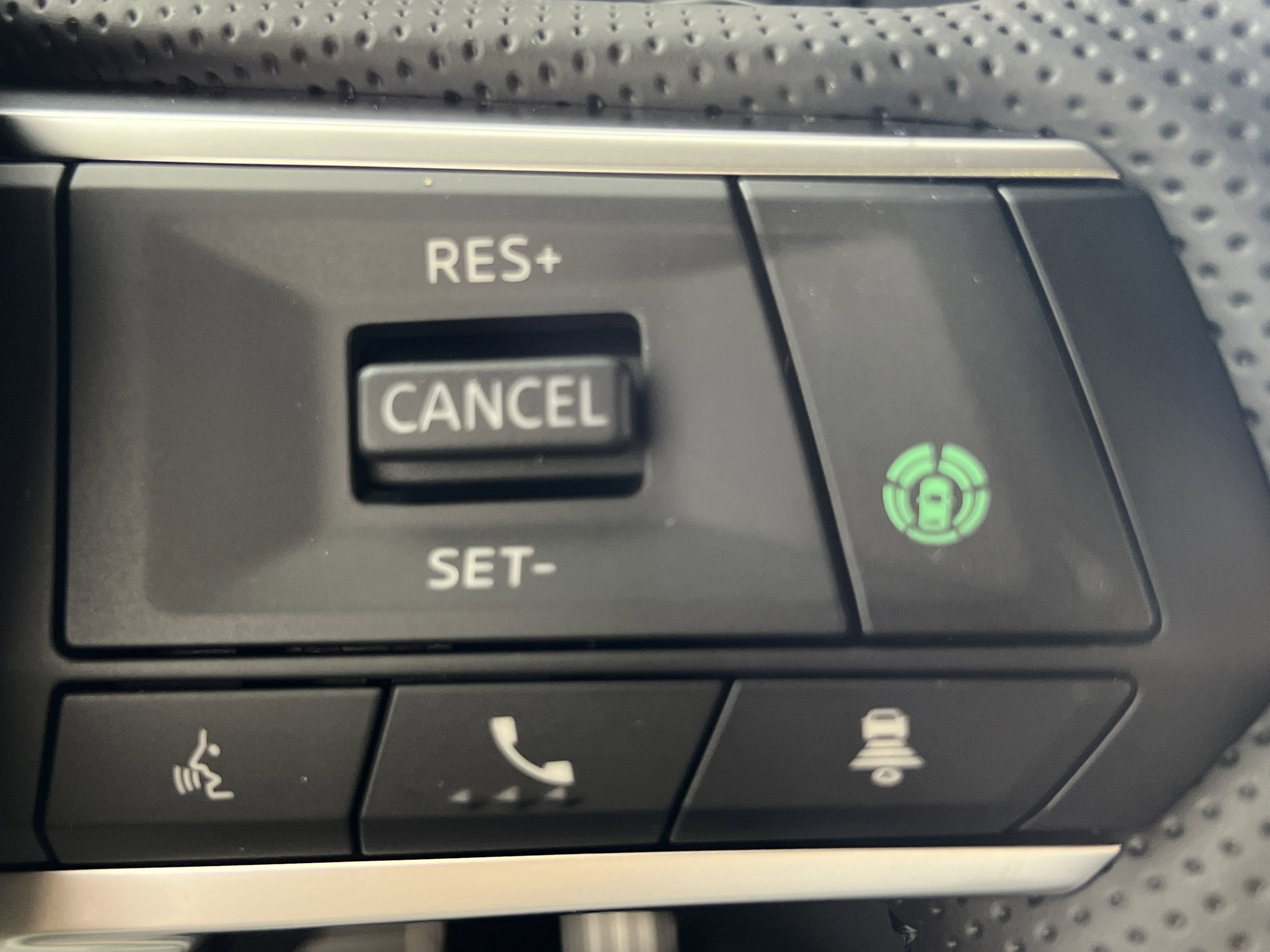 New 2025 Mitsubishi Outlander SEL image 19