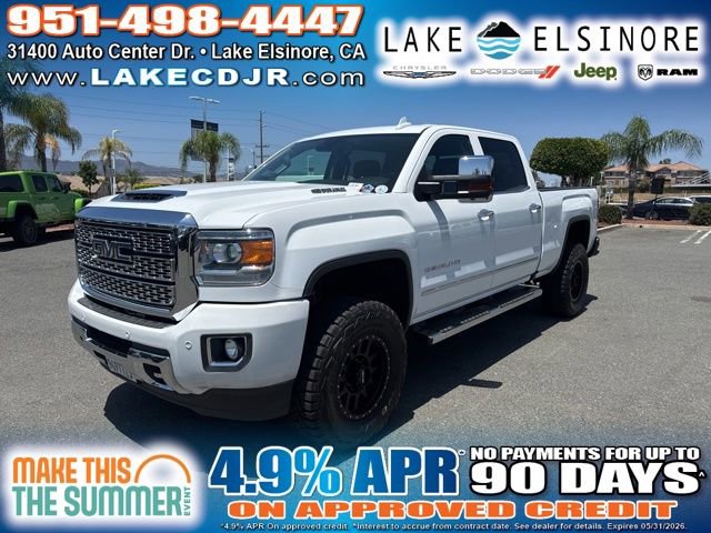 Used 2019 GMC Sierra 2500 Denali w/ Duramax Plus Package AWD/4WD image 1