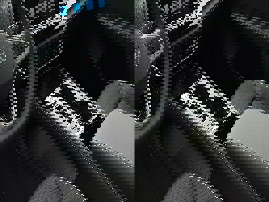 New 2026 Volkswagen Atlas Cross Sport SEL Premium R-Line image 25