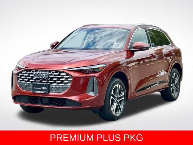 Certified 2025 Audi Q5 Premium Plus w/ Premium Plus AWD/4WD image 4