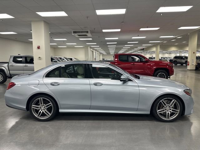 Used 2017 Mercedes-Benz E 300 4MATIC image 8
