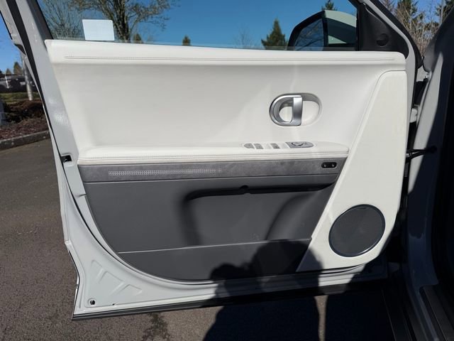 Used 2024 Hyundai Ioniq 5 Limited AWD/4WD image 12