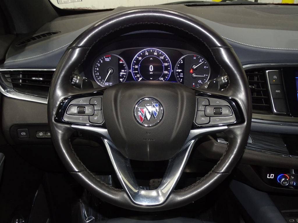 Used 2024 Buick Enclave Premium image 29