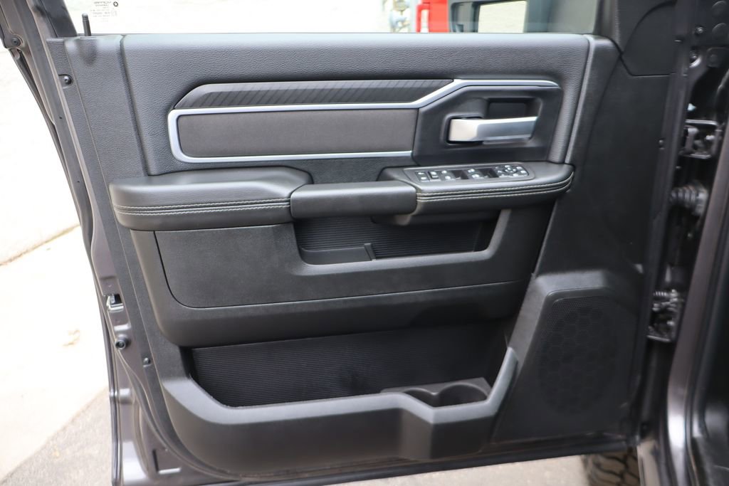 Used 2025 RAM 3500 Big Horn image 22