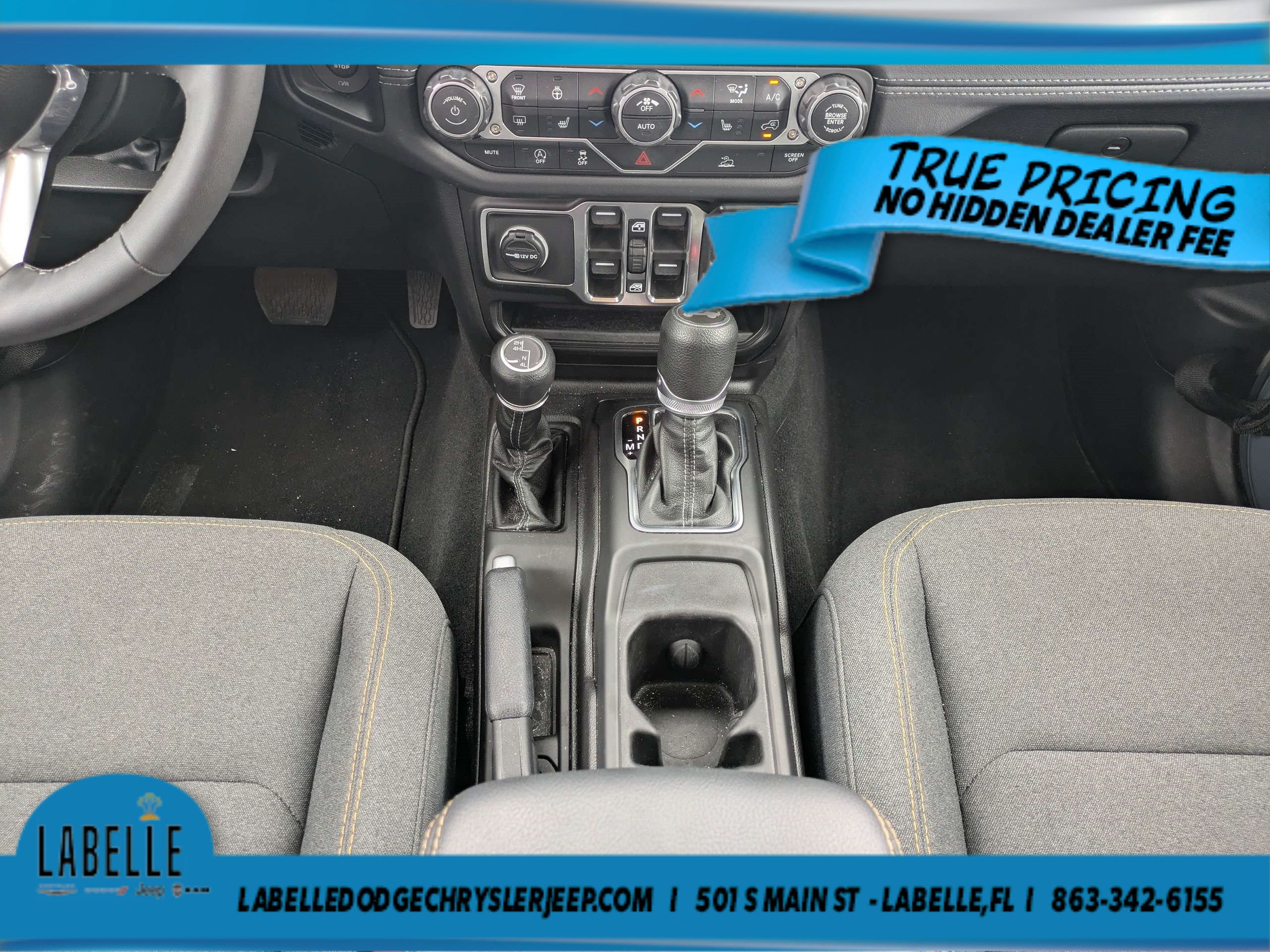 Used 2026 Jeep Wrangler Unlimited Sahara AWD/4WD image 17