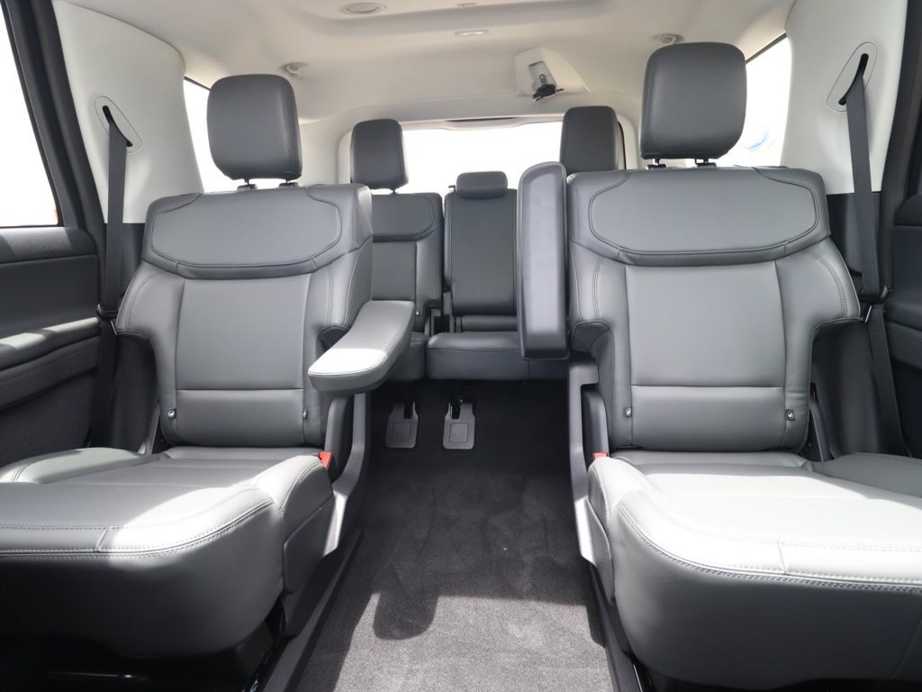 New 2027 Ford Expedition Active RWD image 12