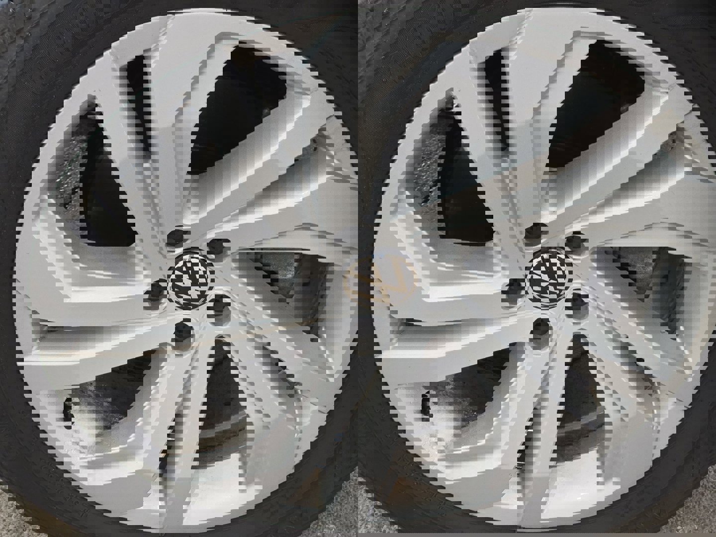 Used 2023 Volkswagen Atlas SE image 18