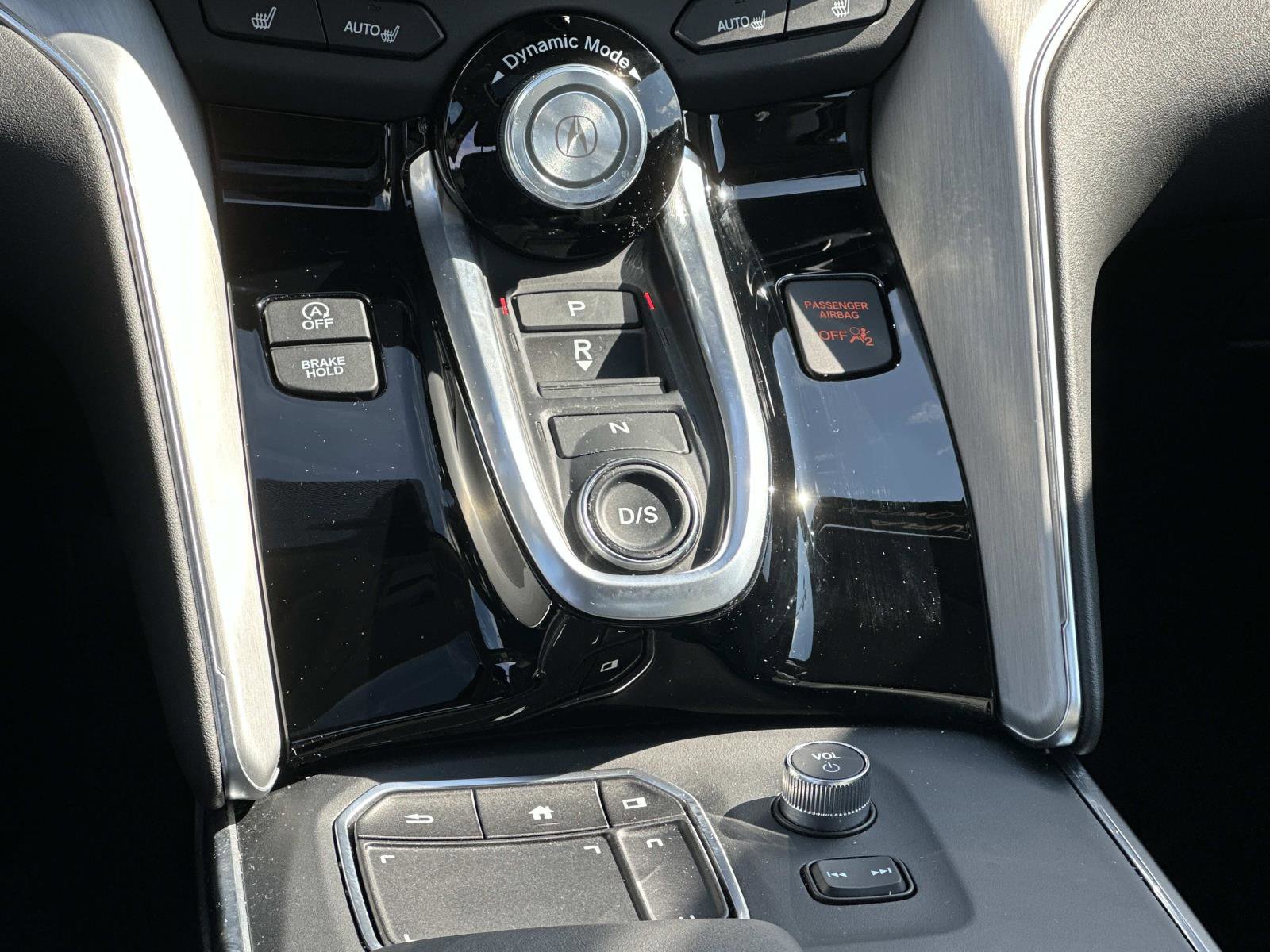 Certified 2022 Acura TLX w/ Technology Package image 24