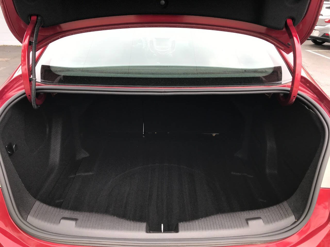 Used 2017 Chevrolet Cruze LT w/ Convenience Package FWD image 12