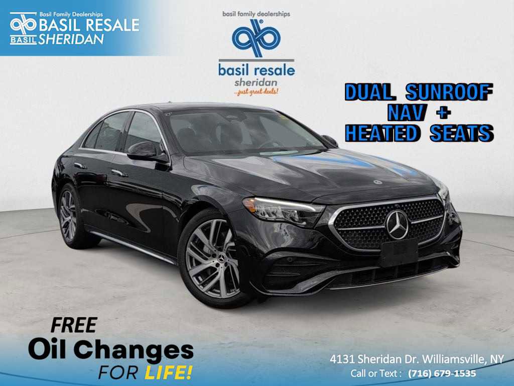 Used 2025 Mercedes-Benz E 350 4MATIC Sedan image 1