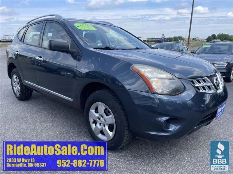 Used 2015 Nissan Rogue S w/ Convenience Package AWD/4WD image 3