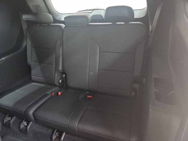 Used 2025 Buick Enclave Preferred image 6