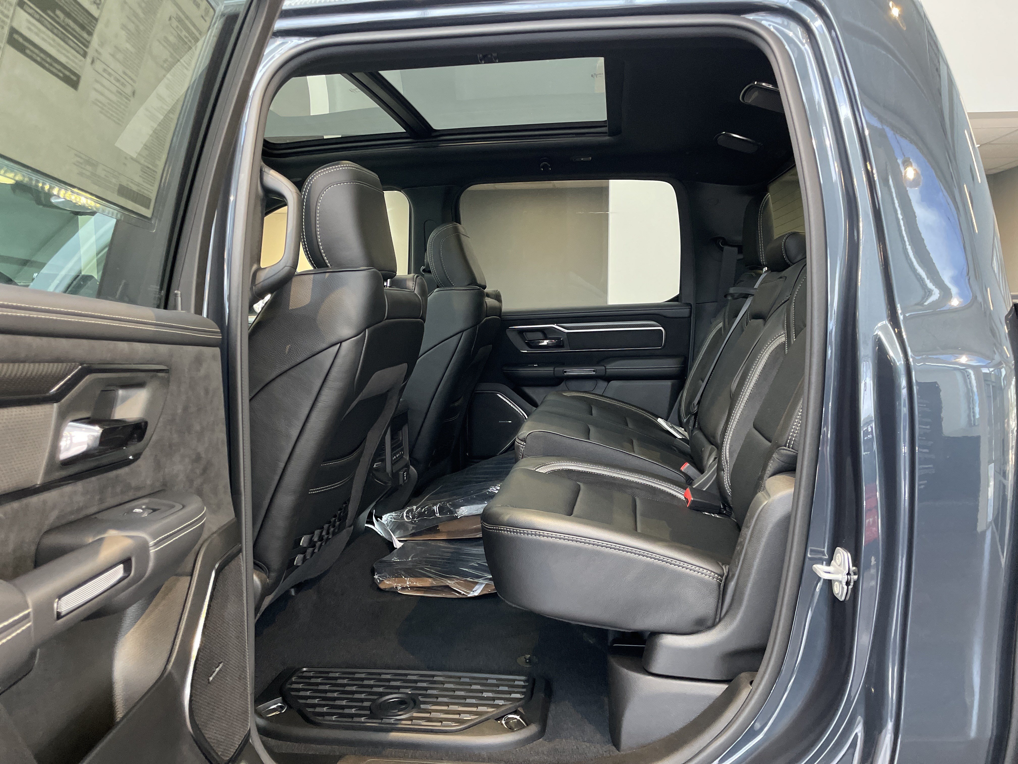 New 2026 RAM 1500 RHO w/ RHO Level 1 Equipment Group AWD/4WD image 38