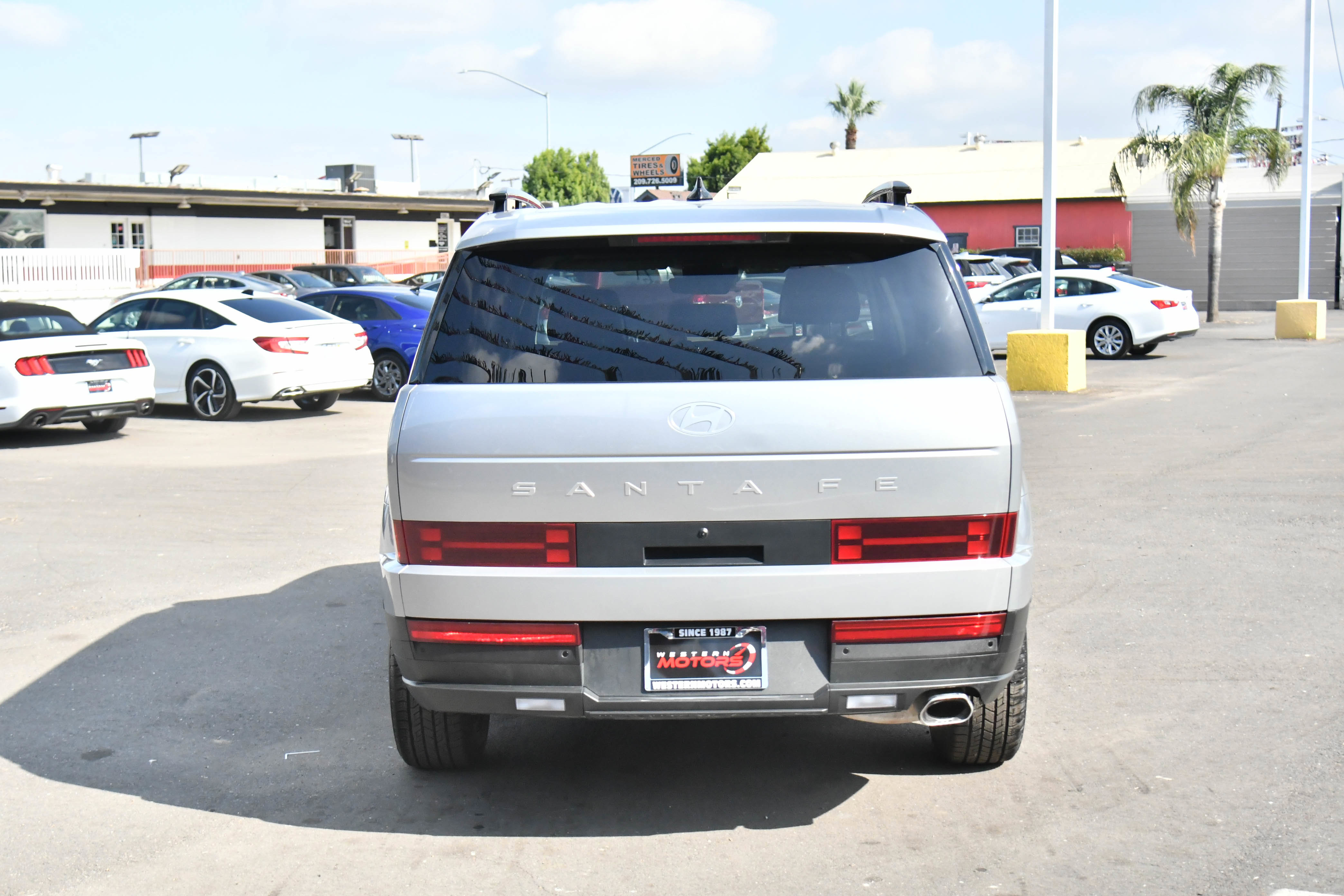 Used 2024 Hyundai Santa Fe SEL image 7