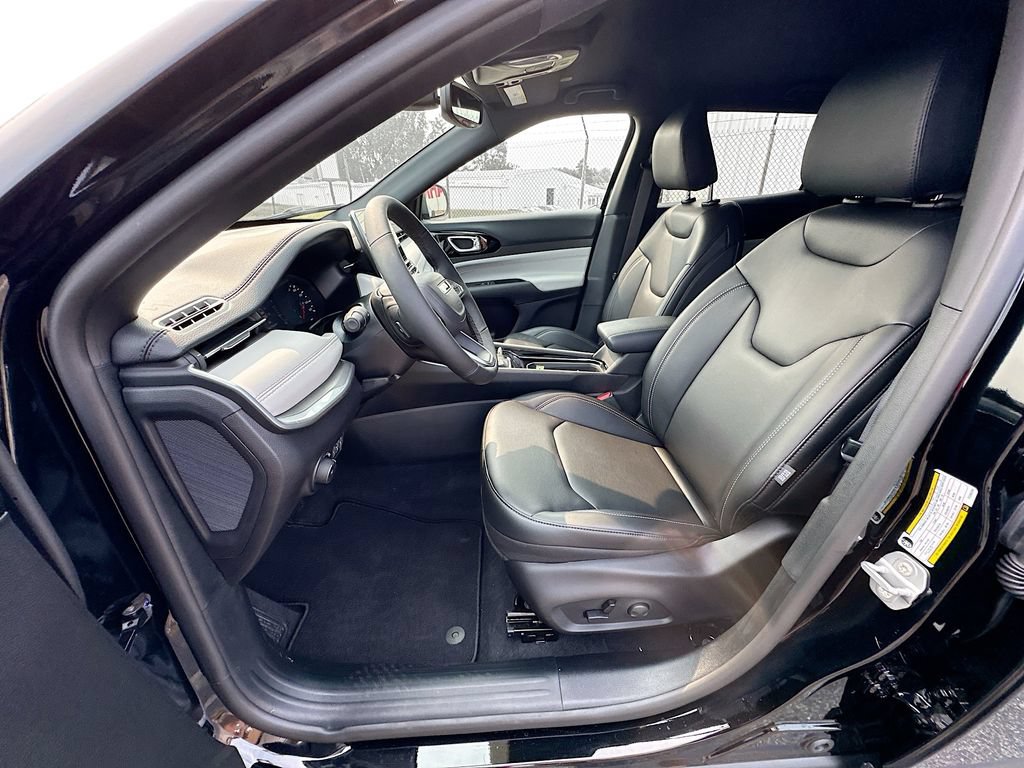 New 2026 Jeep Compass Limited AWD/4WD image 26