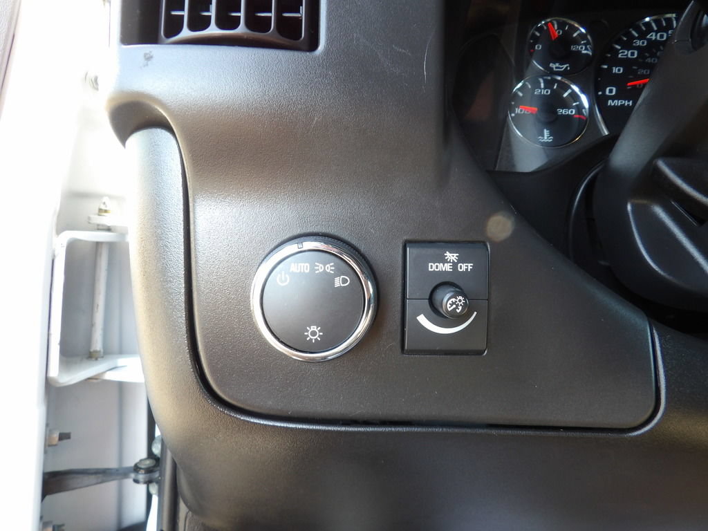 Used 2022 Chevrolet Express 2500 w/ Driver Convenience Package RWD image 19