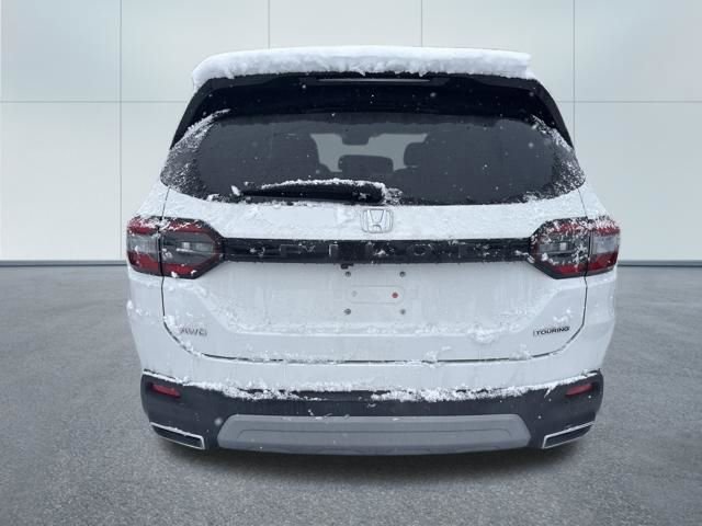 Used 2023 Honda Pilot Touring image 3