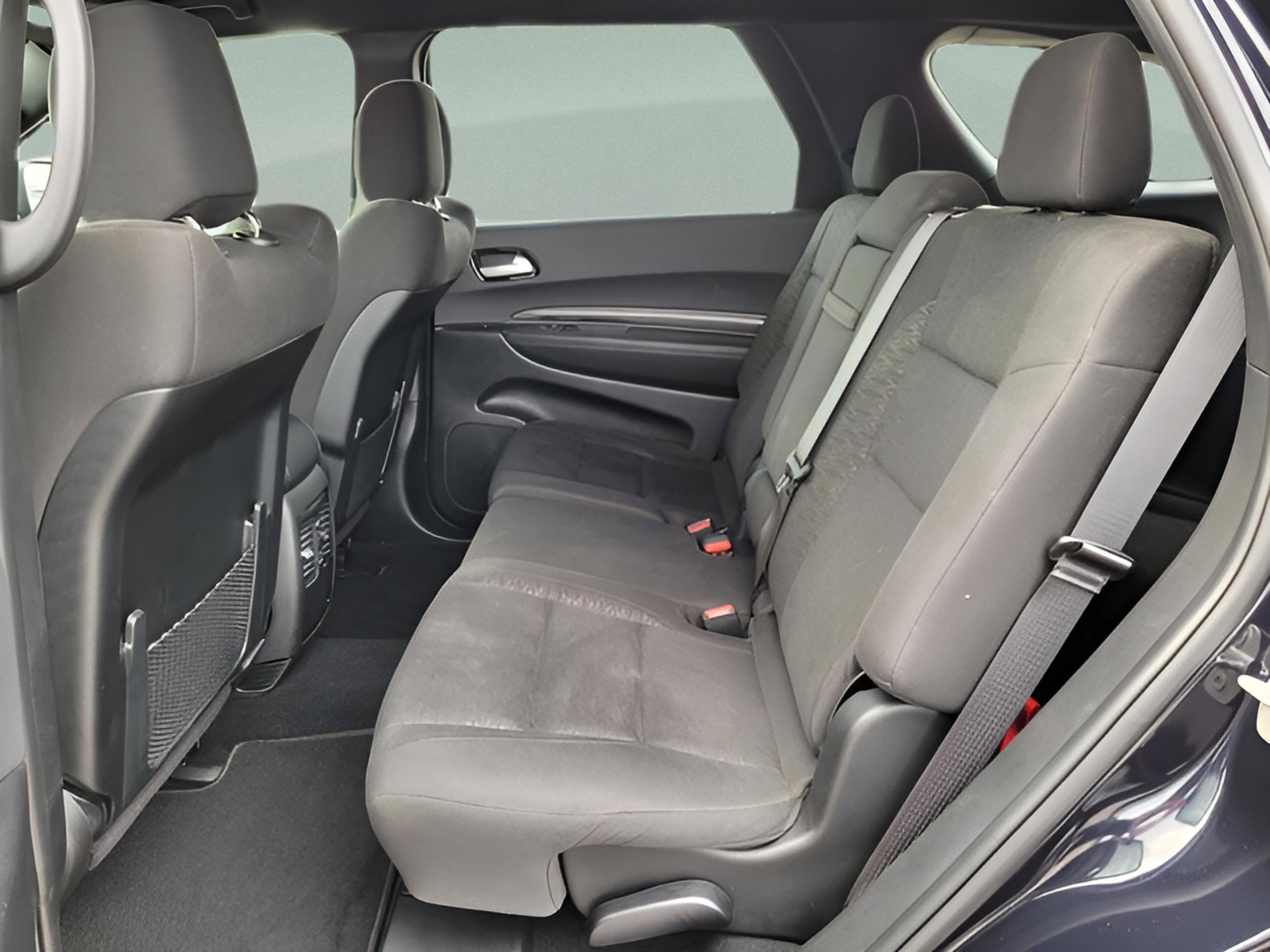 Used 2024 Dodge Durango SXT w/ 3rd Row Seating Group image 13