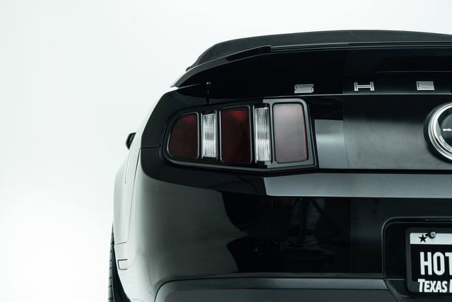 Used 2012 Ford Mustang Shelby GT500 w/ Electronics Pkg RWD image 18