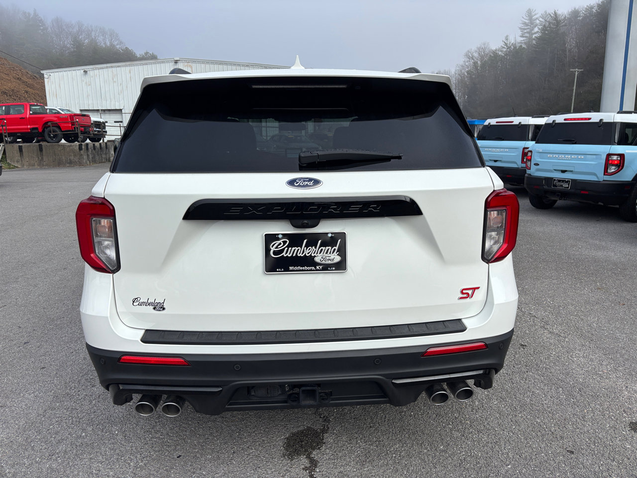 Used 2023 Ford Explorer ST w/ Equipment Group 401A image 3