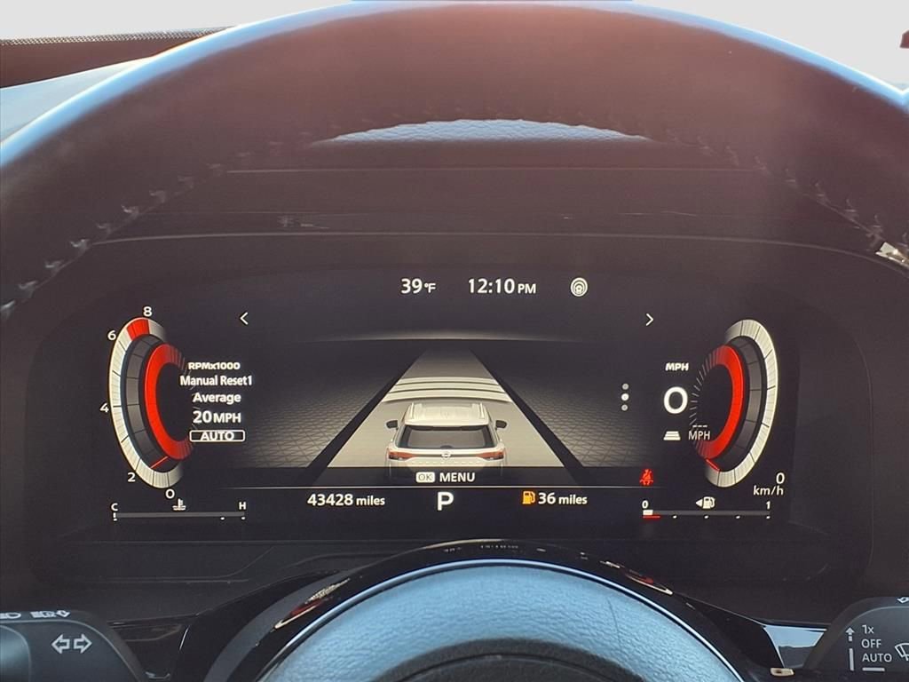 Used 2023 Nissan Pathfinder Platinum w/ Cargo Package image 23