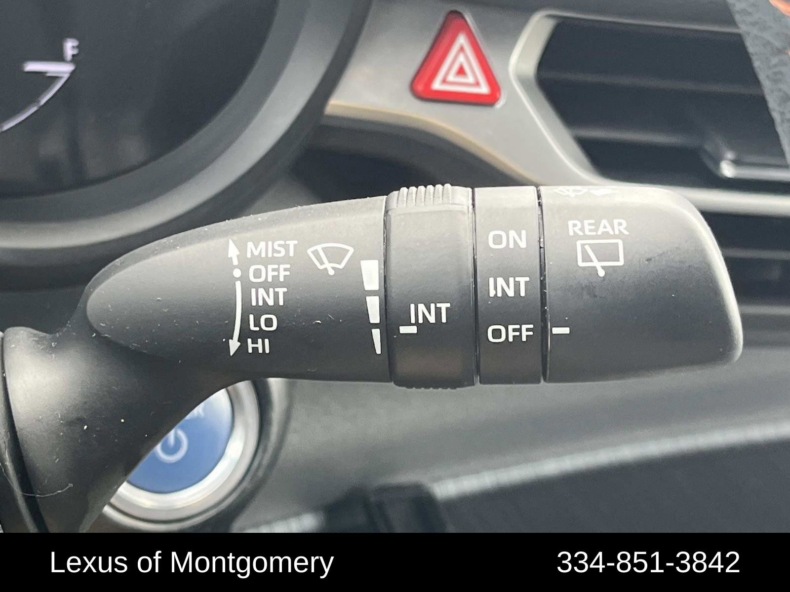 Used 2021 Toyota Sienna XSE image 32