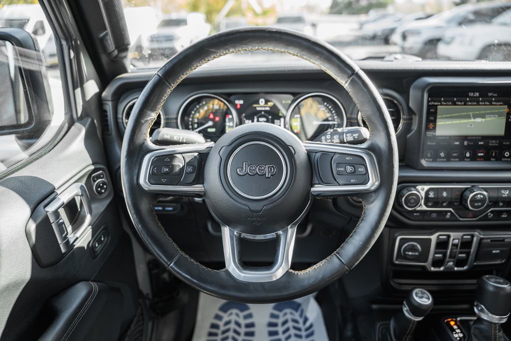 Used 2022 Jeep Wrangler Unlimited Sahara image 27