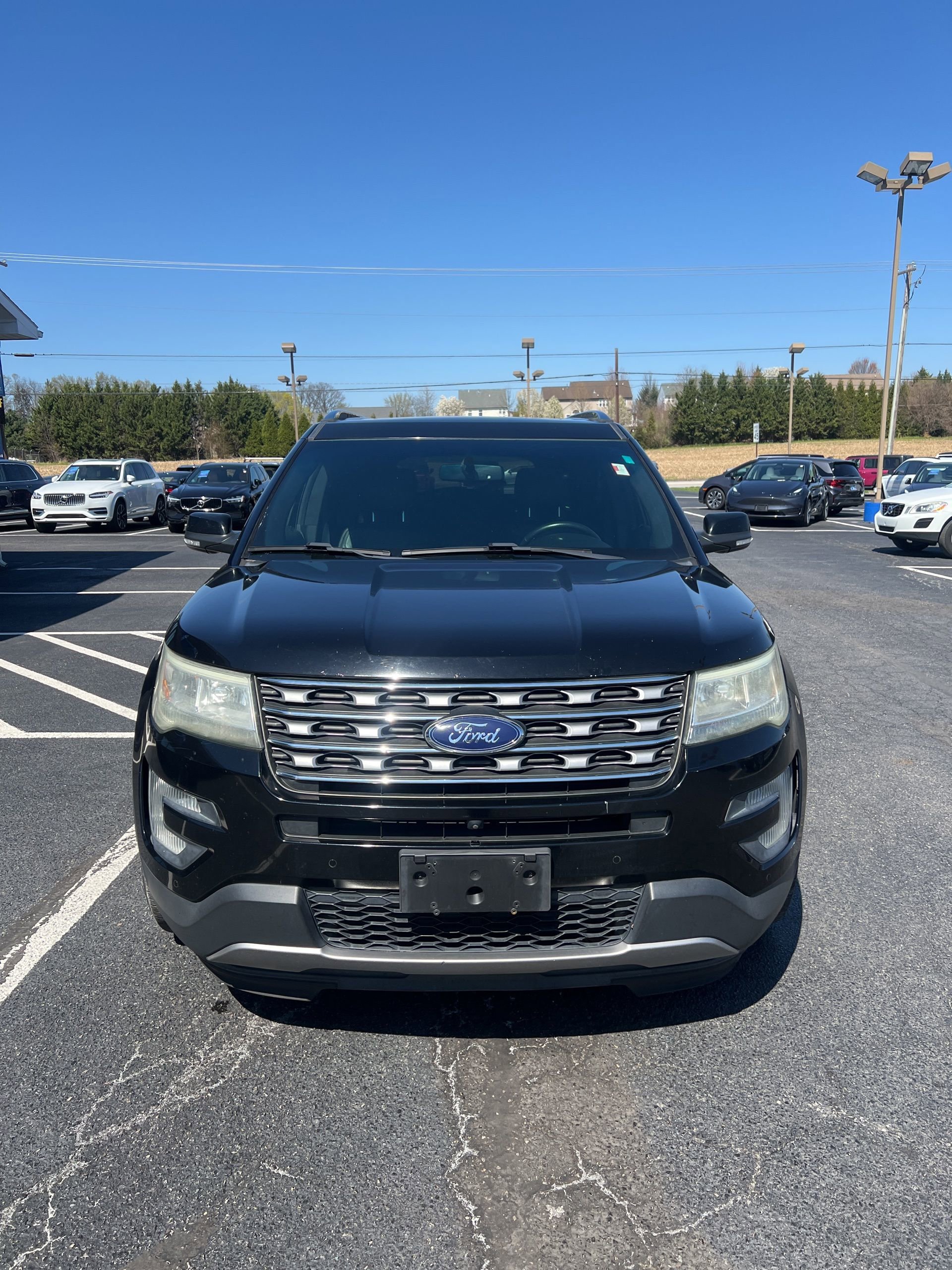 Used 2017 Ford Explorer Limited FWD image 9