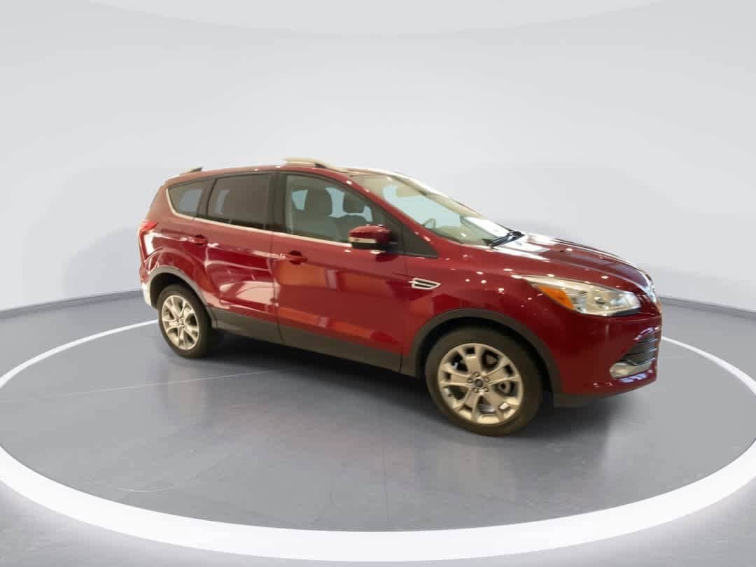 Used 2014 Ford Escape Titanium AWD/4WD image 2