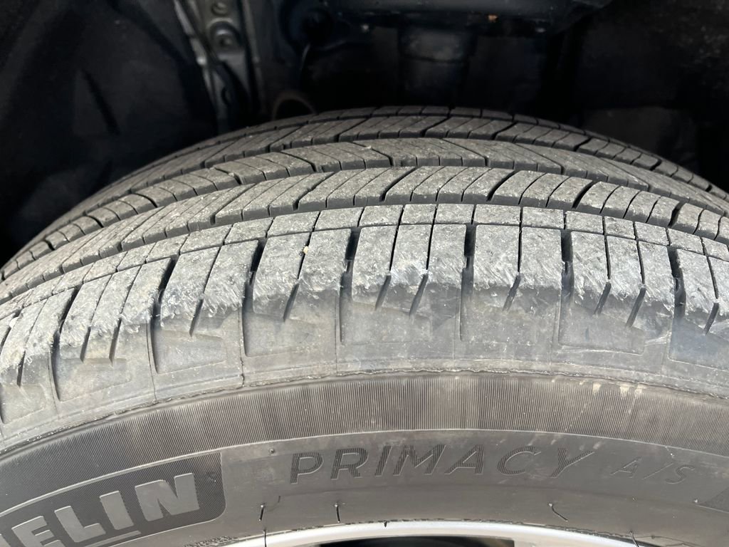 Certified 2024 Toyota RAV4 XLE image 29