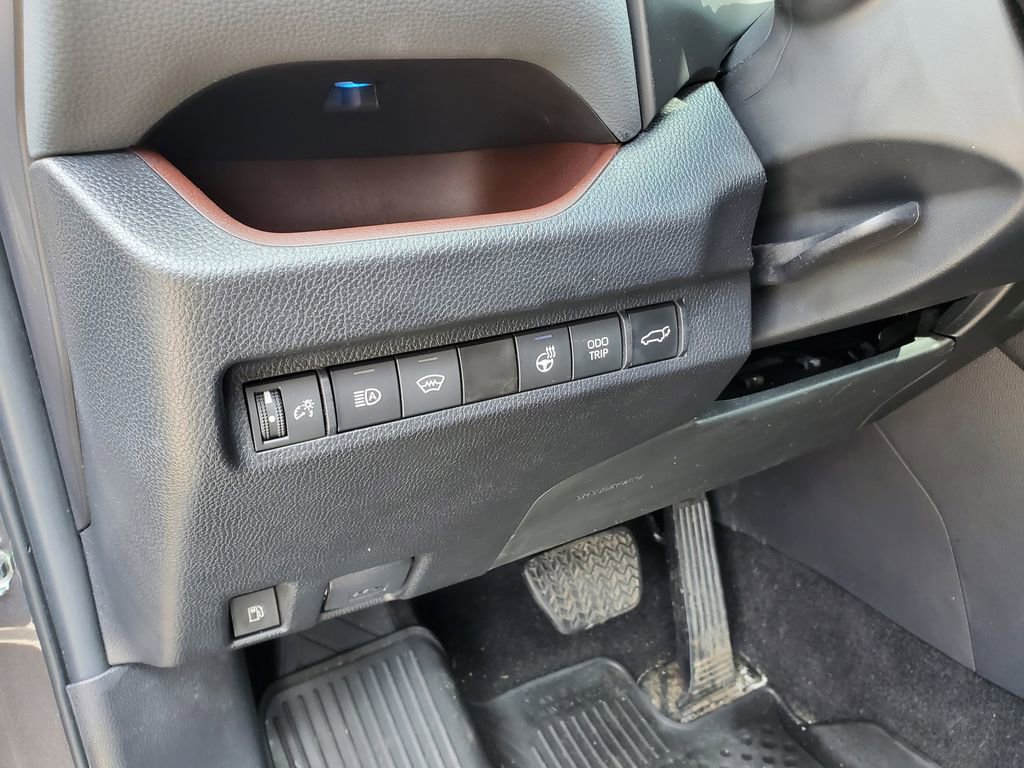 Used 2024 Toyota RAV4 Limited w/ Weather Package image 22