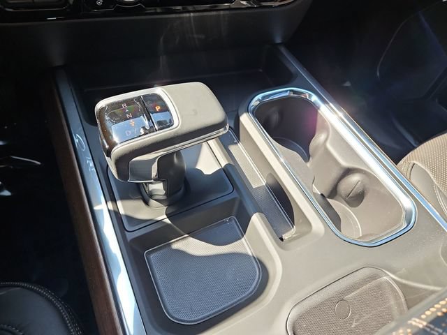 New 2026 Chevrolet Silverado 1500 High Country AWD/4WD image 17