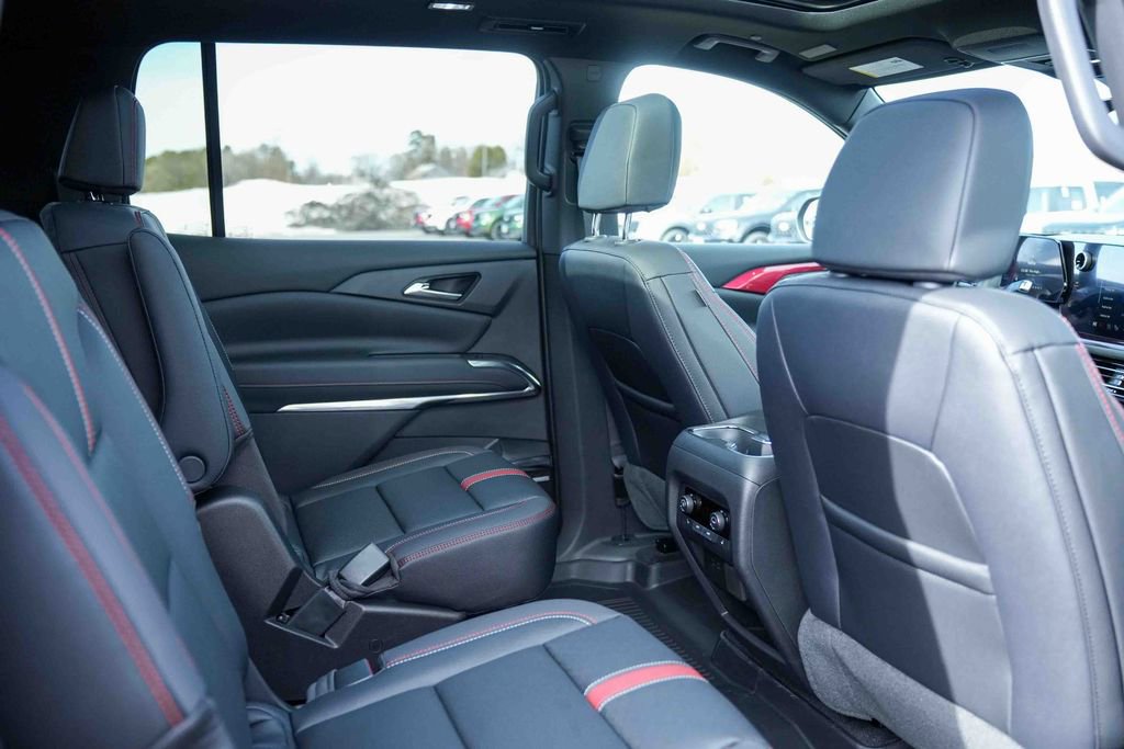 Used 2026 Chevrolet Traverse RS w/ LPO, Floor Liner Package image 14