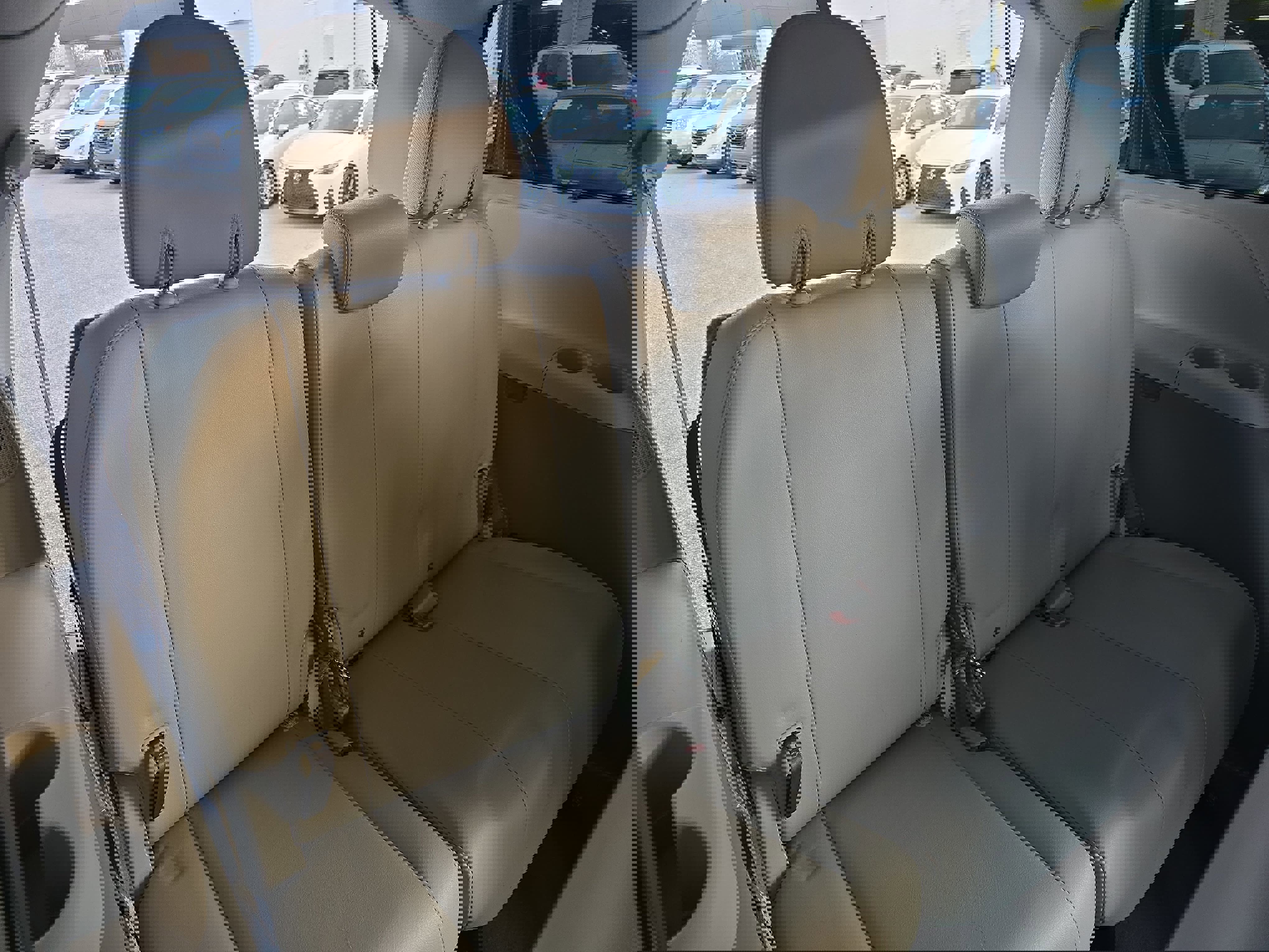 Used 2011 Toyota Sienna XLE image 13