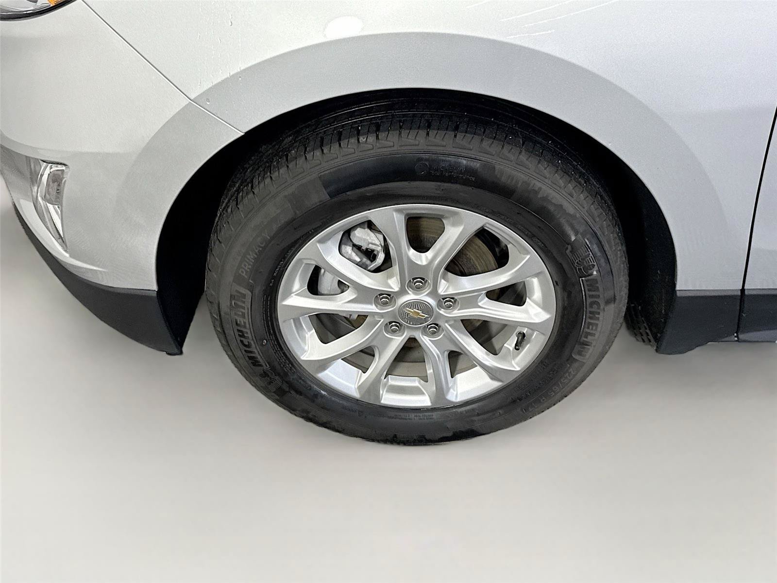 Used 2021 Chevrolet Equinox LT FWD image 23